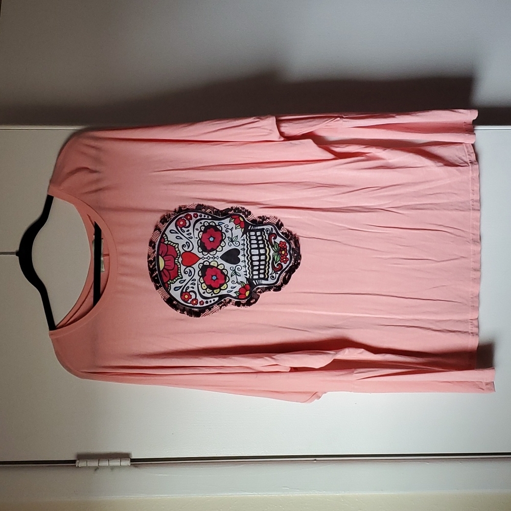 Skull Top